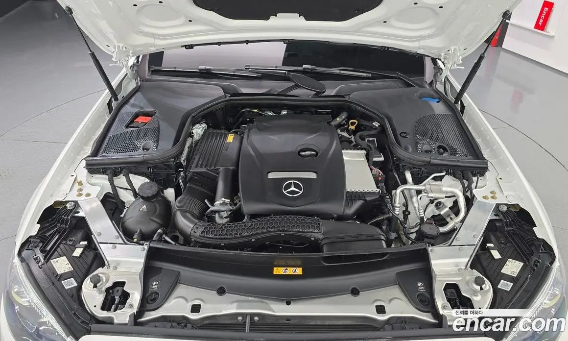 Mercedes-Benz E-Class 2022 2.0 гидро, фото 6 Mercedes-Benz E-Class 2022 2.0 гидро, фото 6