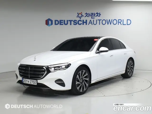 Mercedes-Benz E-Class 2024 2.0 автомат (гидро), миниатюра 2