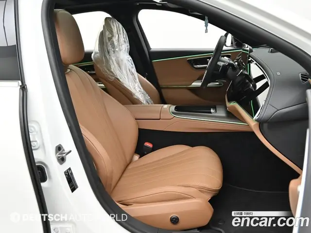 Mercedes-Benz E-Class 2024 2.0 автомат (гидро), миниатюра 11