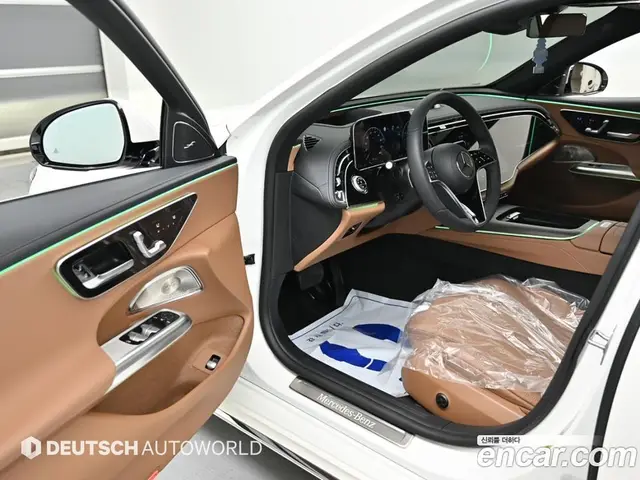 Mercedes-Benz E-Class 2024 2.0 автомат (гидро), миниатюра 12
