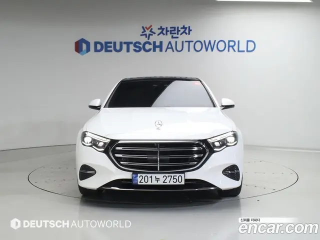 Mercedes-Benz E-Class 2024 2.0 автомат (гидро), миниатюра 4