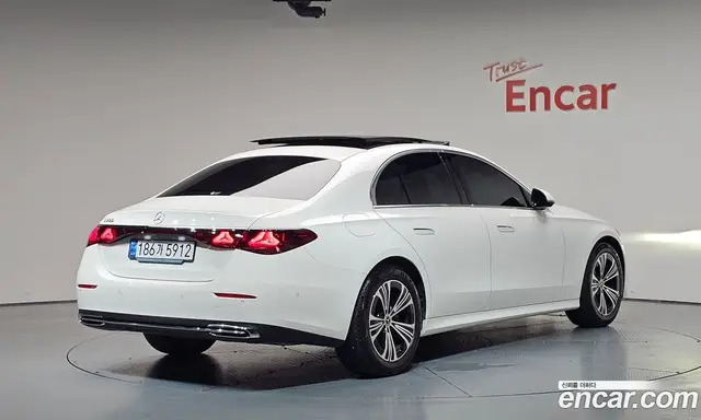 Mercedes-Benz E-Class 2024 2.0 гидро, миниатюра 2 Mercedes-Benz E-Class 2024 2.0 гидро, миниатюра 2