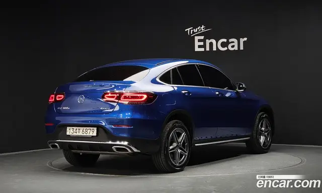 Mercedes-Benz GLC-Class 2022 2.0 гидро, миниатюра 2