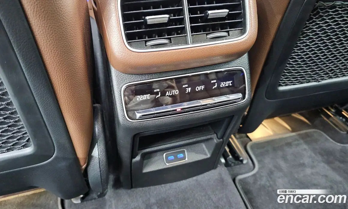 Mercedes-Benz GLE-Class 2023 2.0 гидро, фото 31