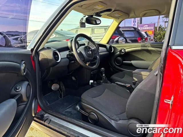 Mini Cooper 2011 1.6 автомат (гидро), миниатюра 9
