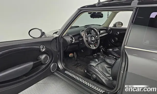 Mini Cooper 2012 2.0 автомат (гидро), миниатюра 10
