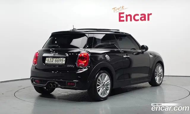 Mini Cooper 2014 2.0 автомат (гидро), миниатюра 2