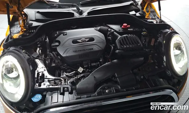 Mini Cooper 2016 1.5 автомат (гидро), миниатюра 6