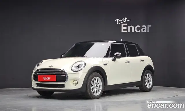 Mini Cooper, 2016, 123 002 км