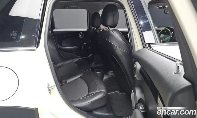 Mini Cooper 2016 1.5 автомат (гидро), миниатюра 12