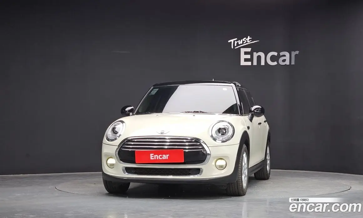 Mini Cooper 2016 1.5 автомат (гидро), фото 3