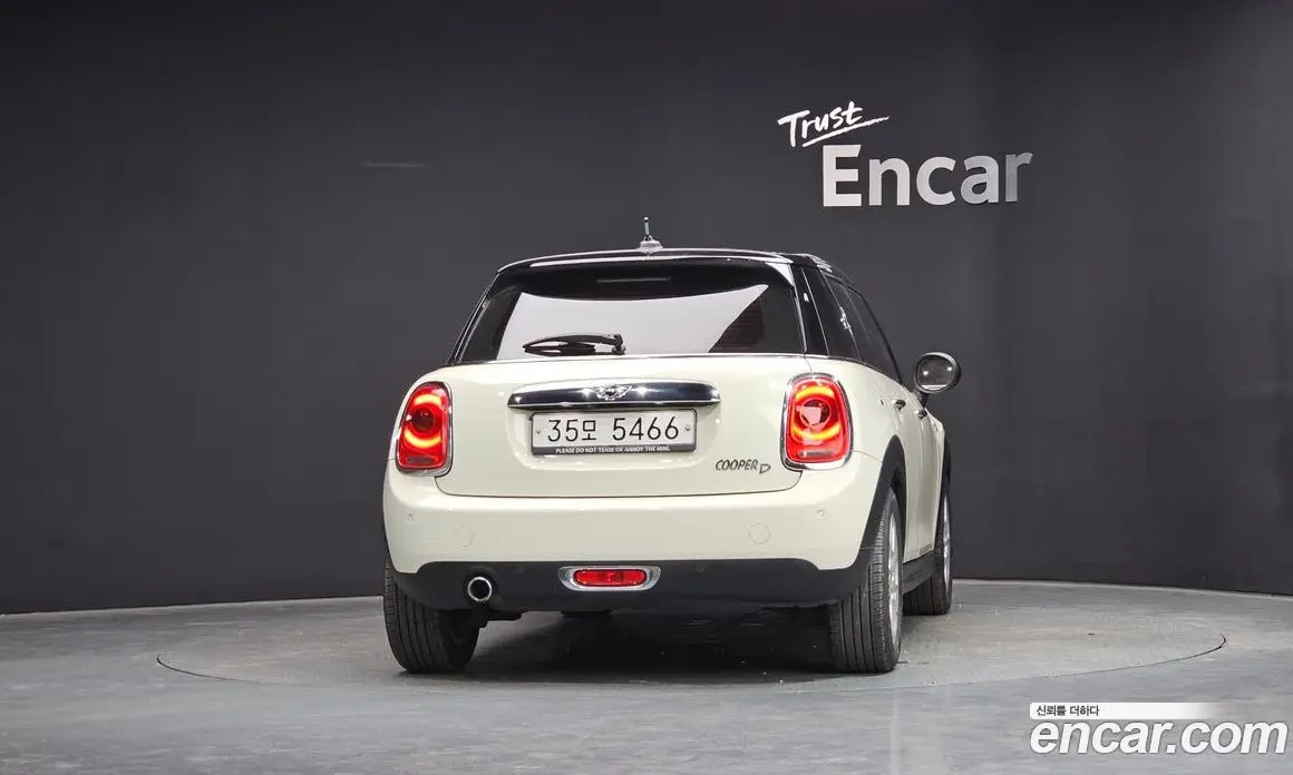 Mini Cooper 2016 1.5 автомат (гидро), фото 4