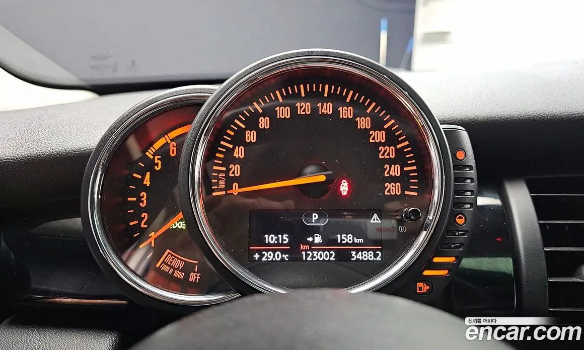 Mini Cooper 2016 1.5 автомат (гидро), фото 8