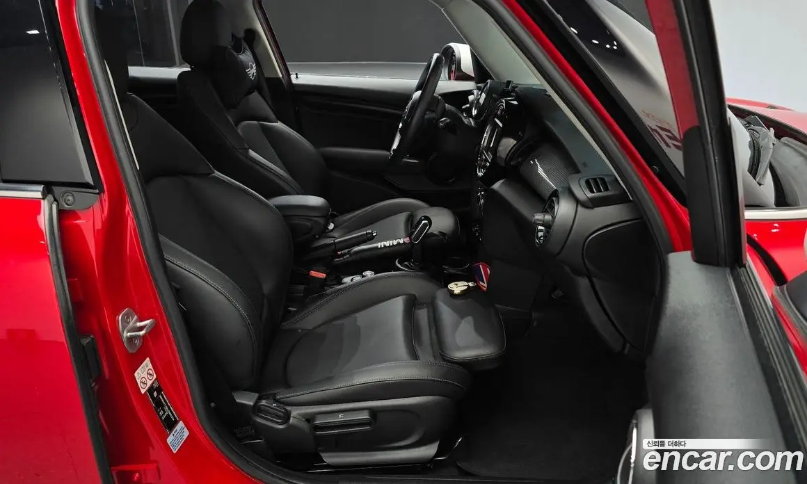 Mini Cooper 2020 1.5 автомат (гидро), фото 16