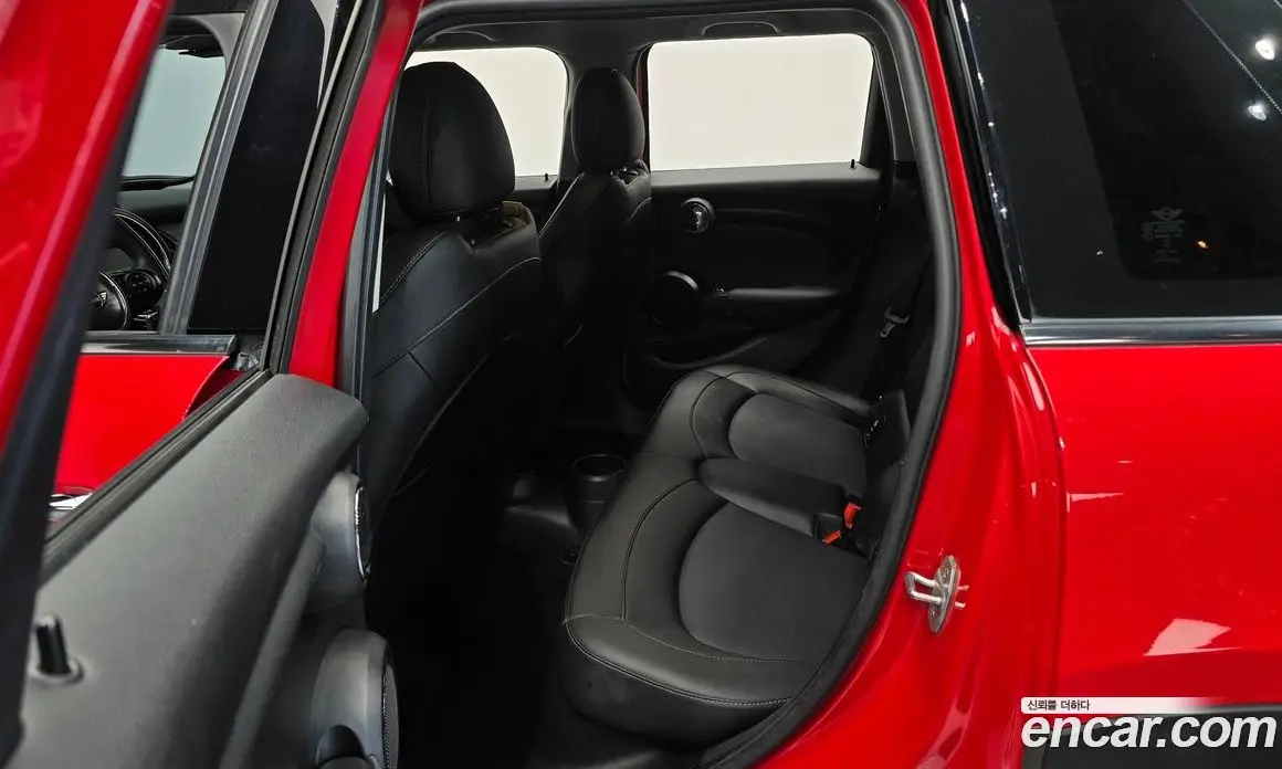 Mini Cooper 2020 1.5 автомат (гидро), фото 18
