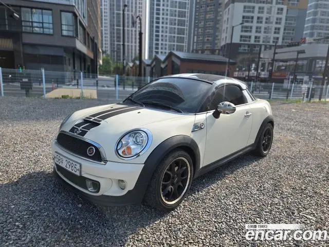 Mini Coupe, 2012, 157 000 км