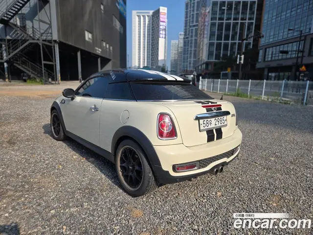 Mini Coupe 2012 1.6 автомат (гидро), миниатюра 2
