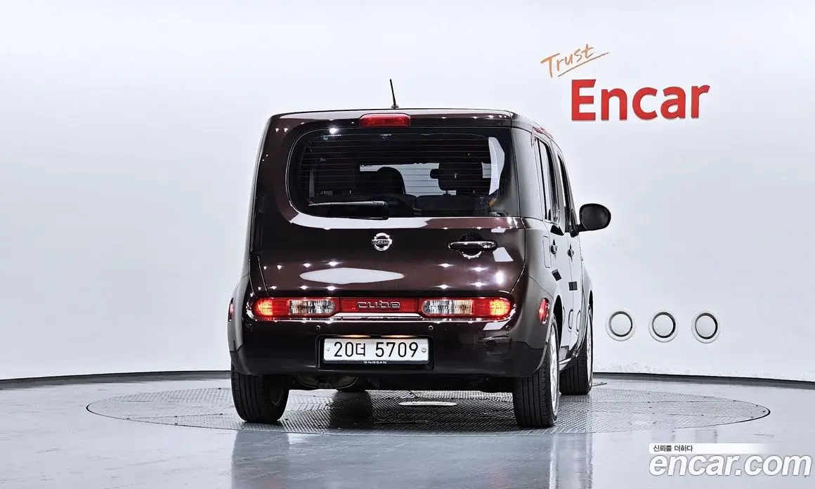 Nissan Cube 2011 1.8 автомат (гидро), фото 4 Nissan Cube 2011 1.8 автомат (гидро), фото 4