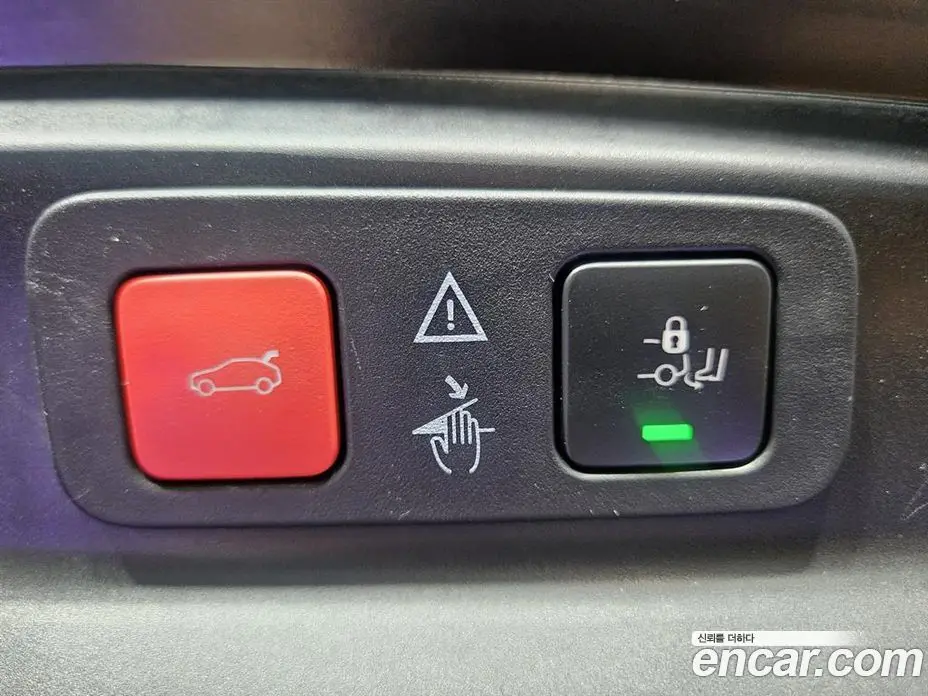 Peugeot 5008 2024 1.2 автомат (гидро), фото 19