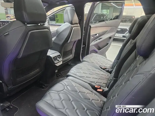 Peugeot 5008 2024 1.2 автомат (гидро), миниатюра 7