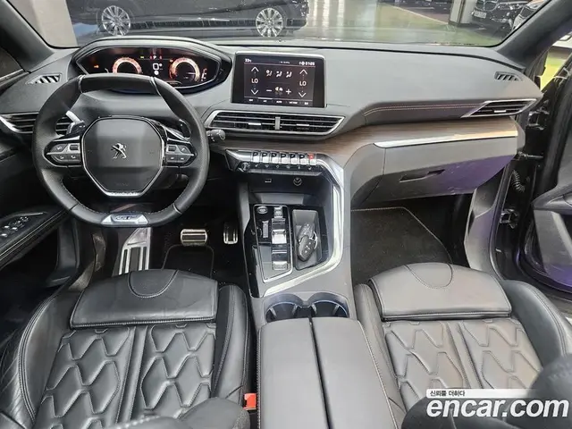 Peugeot 5008 2024 1.2 автомат (гидро), миниатюра 8