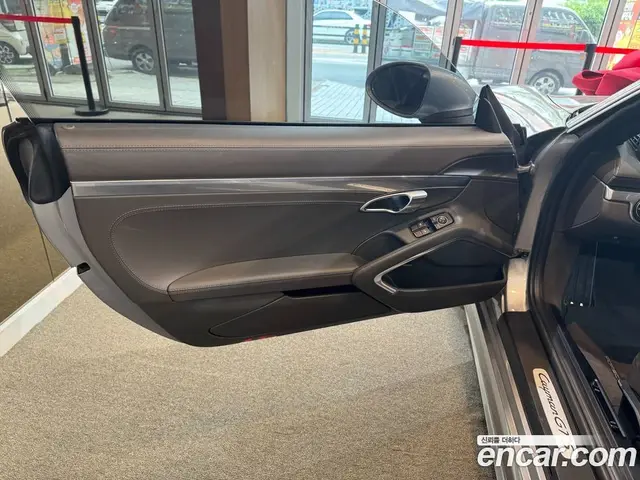 Porsche 718 2019 2.5 автомат (гидро), миниатюра 12