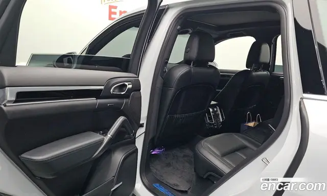 Porsche Cayenne 2016 3.0 автомат (гидро), миниатюра 11