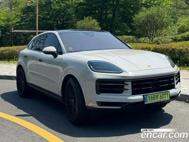 Porsche Cayenne, 2024, 27 000 км