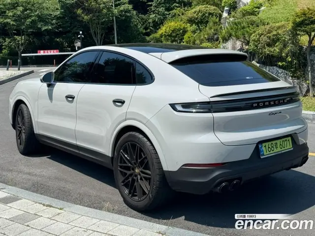 Porsche Cayenne 2024 3.0 автомат (гидро), миниатюра 2