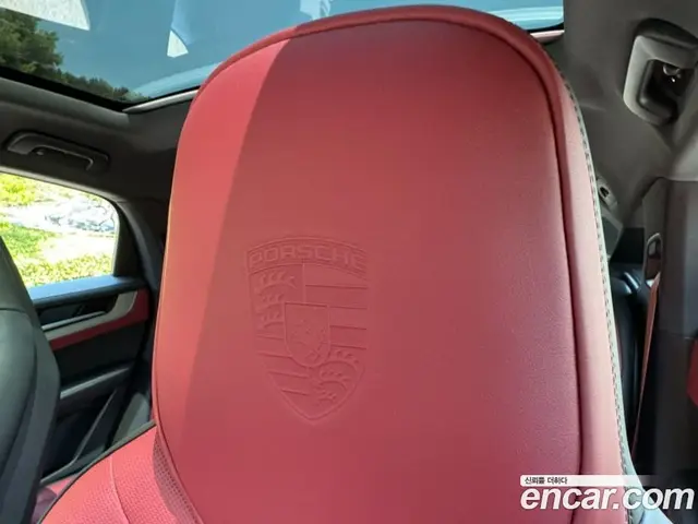 Porsche Cayenne 2024 3.0 автомат (гидро), миниатюра 7