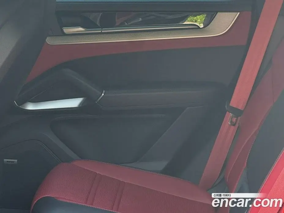 Porsche Cayenne 2024 3.0 автомат (гидро), фото 10
