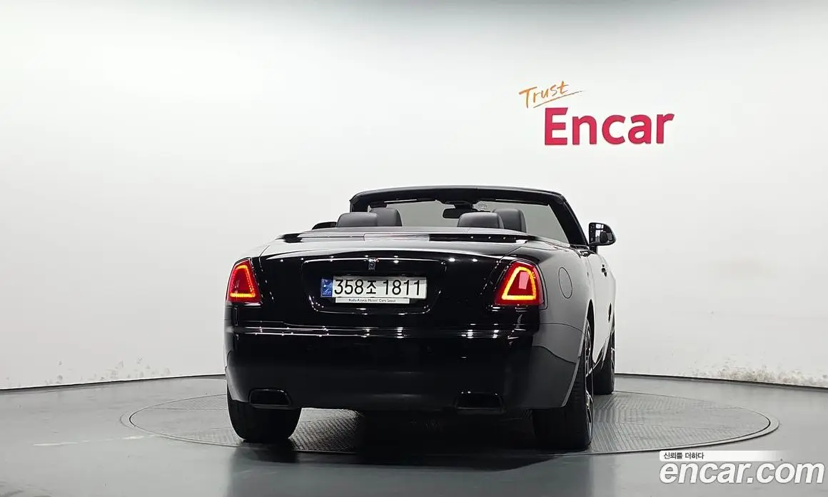 Rolls-Royce Dawn 2020 6.6 автомат (гидро), фото 4 Rolls-Royce Dawn 2020 6.6 автомат (гидро), фото 4