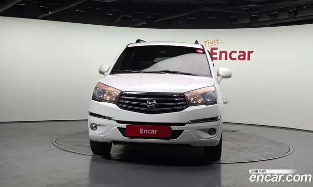 SsangYong Korando 2013 2.0 автомат (гидро), миниатюра 3