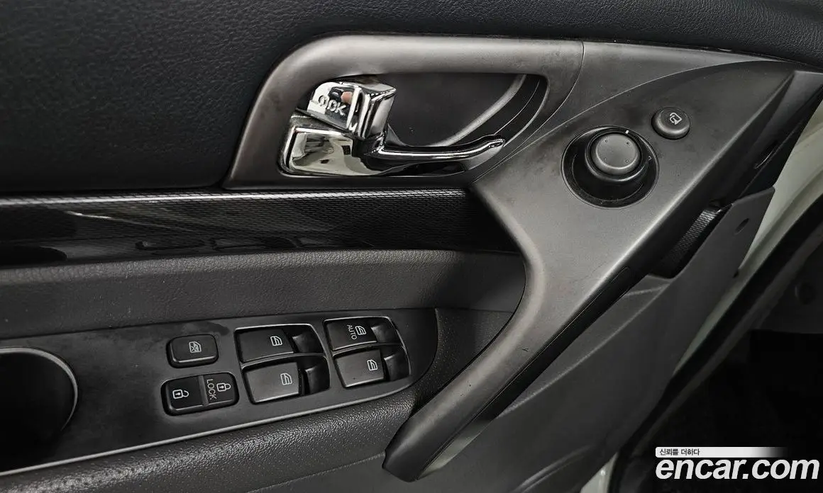 SsangYong Korando 2014 2.0 автомат (гидро), фото 32