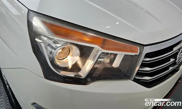 SsangYong Korando 2014 2.0 автомат (гидро), миниатюра 8