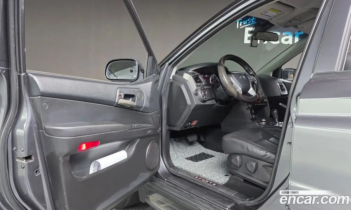 SsangYong Korando 2017 2.2 автомат (гидро), фото 13