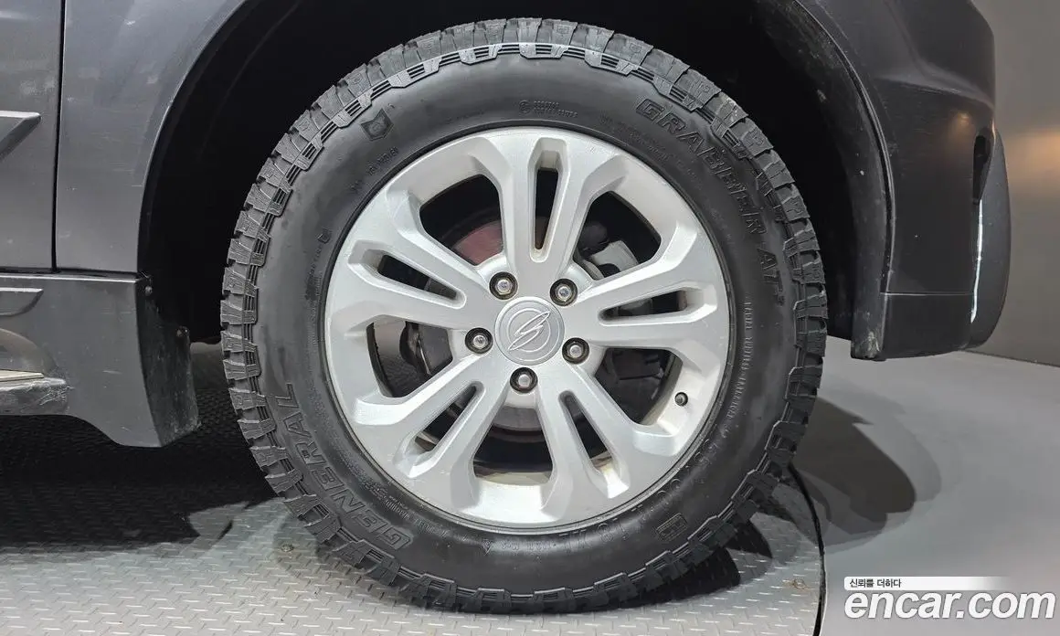 SsangYong Korando 2017 2.2 автомат (гидро), фото 7