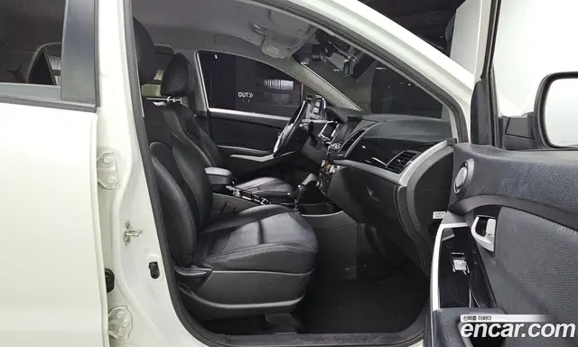 SsangYong Korando 2017 2.2 автомат (гидро), миниатюра 12