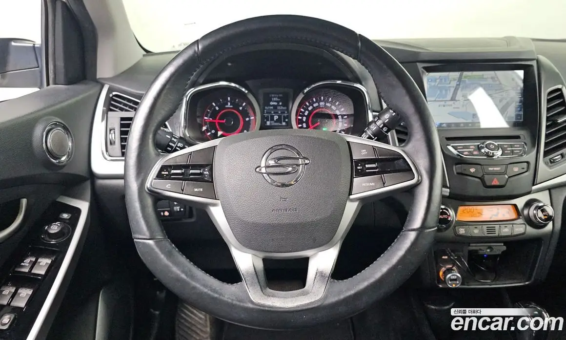 SsangYong Korando 2017 2.2 автомат (гидро), фото 14