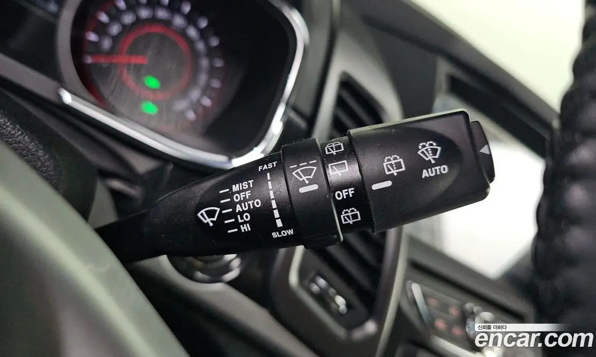 SsangYong Korando 2017 2.2 автомат (гидро), фото 15