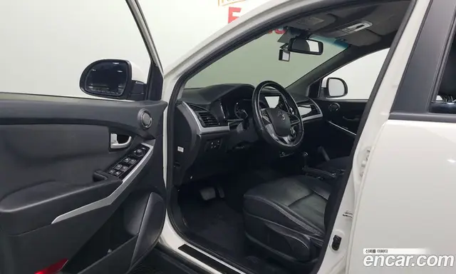 SsangYong Korando 2017 2.2 автомат (гидро), миниатюра 10