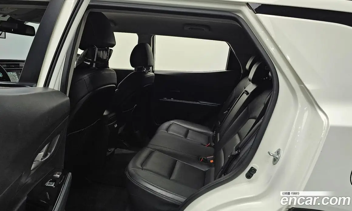 SsangYong Korando 2019 1.6 автомат (гидро), фото 16