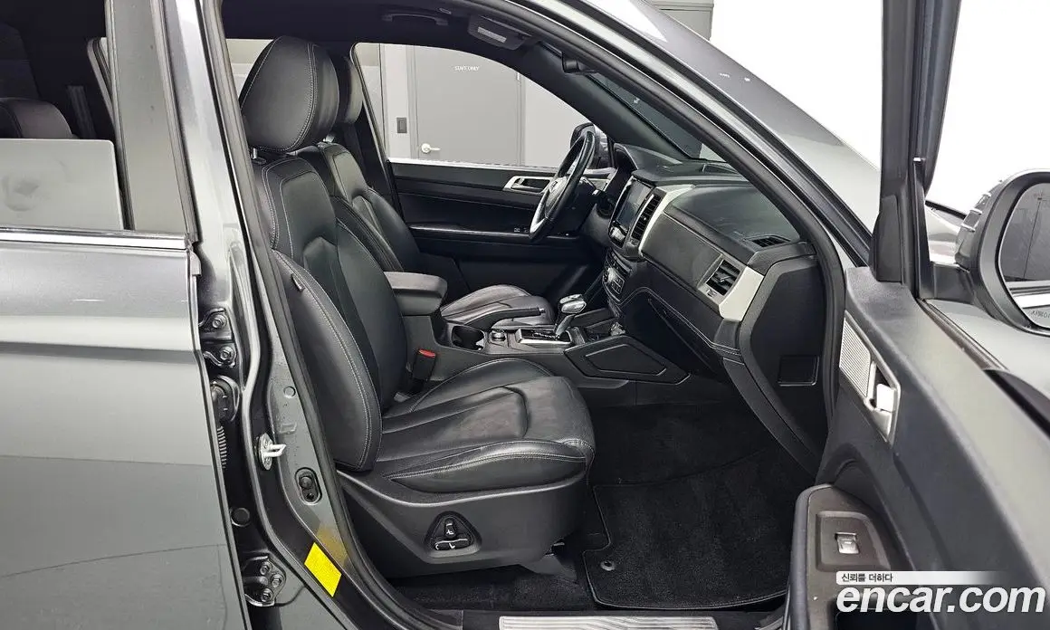 SsangYong Rexton 2019 2.2 автомат (гидро), фото 12