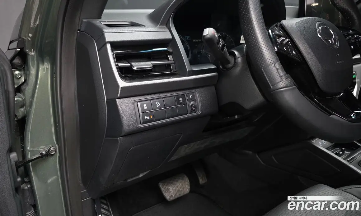 SsangYong Rexton 2023 2.2 автомат (гидро), фото 18
