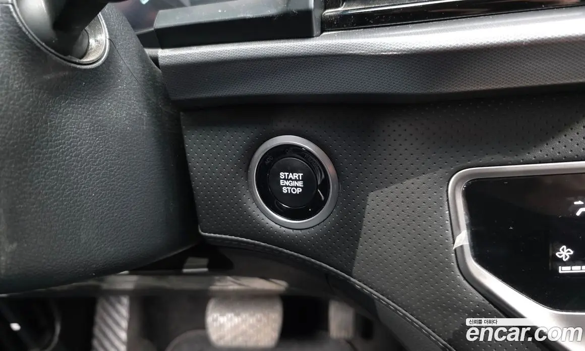 SsangYong Rexton 2023 2.2 автомат (гидро), фото 27