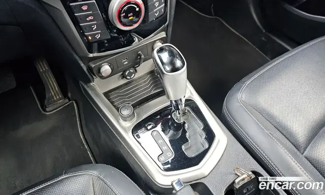 SsangYong TIBOLI 2015 1.6 автомат (гидро), миниатюра 9