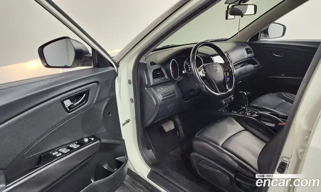 SsangYong TIBOLI 2018 1.6 автомат (гидро), миниатюра 12