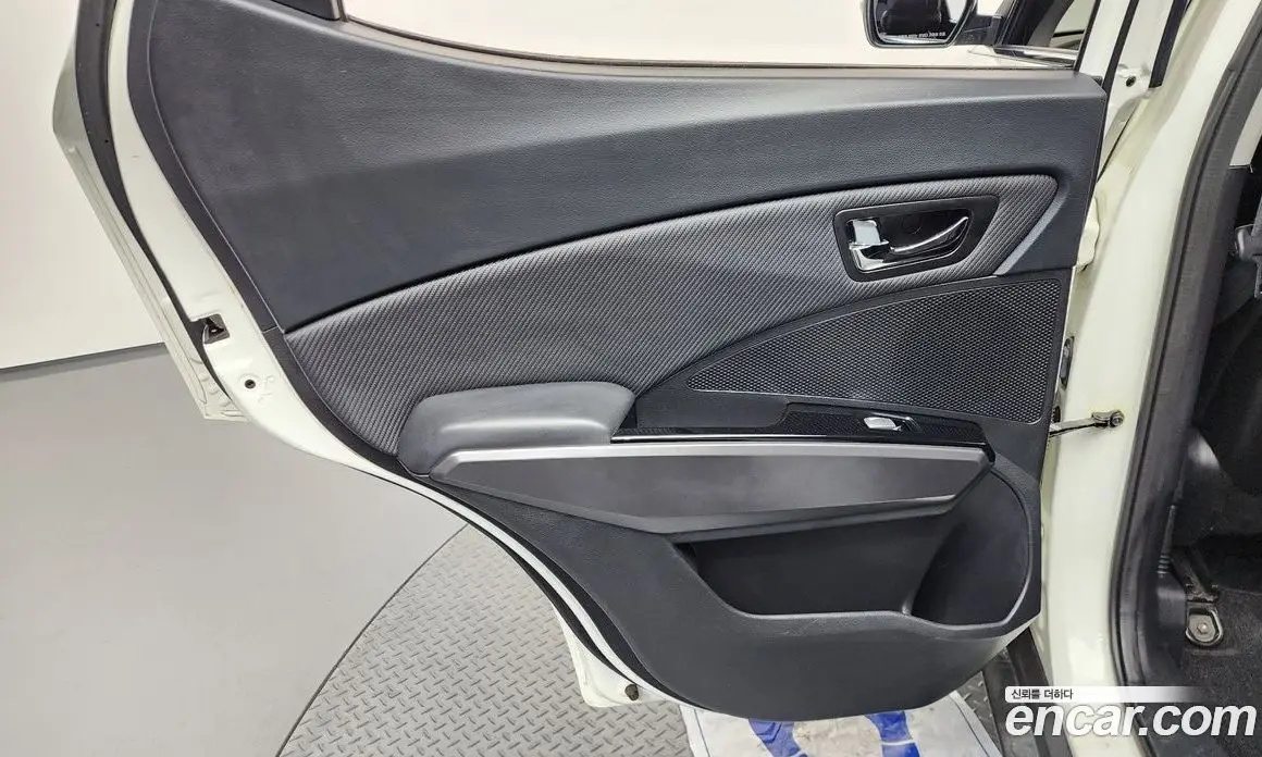 SsangYong TIBOLI 2018 1.6 автомат (гидро), фото 14