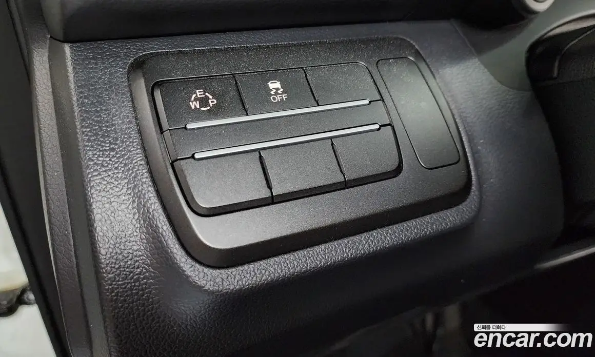 SsangYong TIBOLI 2018 1.6 автомат (гидро), фото 25