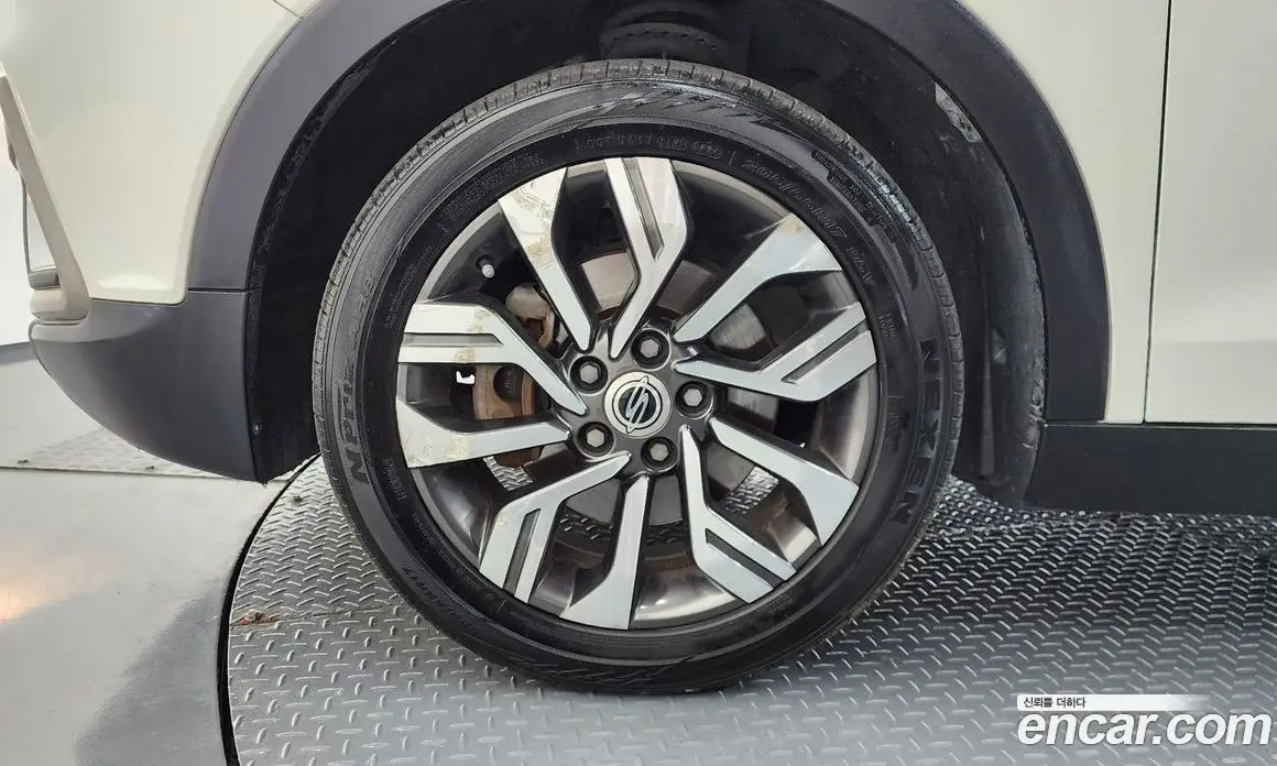 SsangYong TIBOLI 2018 1.6 автомат (гидро), фото 4